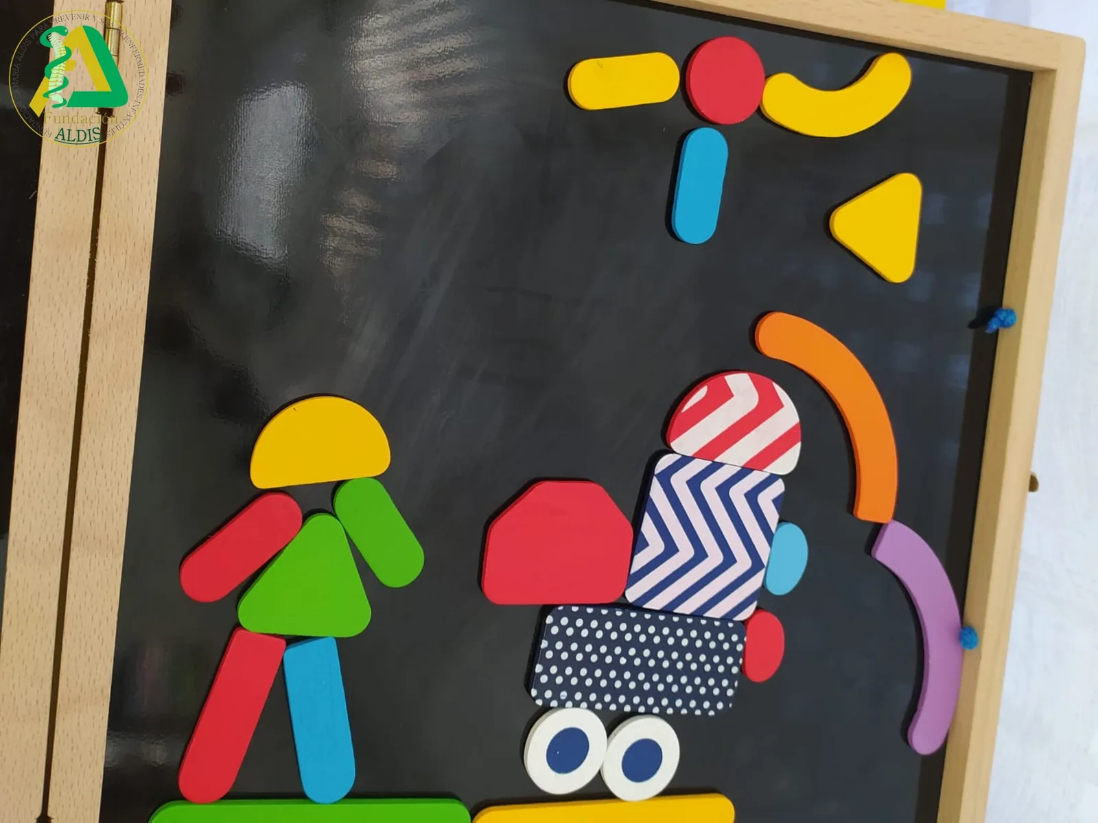 Material didáctico de una actividad en Aldis